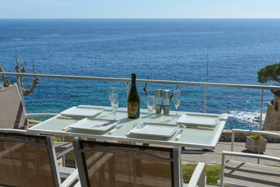 Apartamento Frente Al Mar En La Mejor Ubicacion De Calella Calella De Palafrugell Buitenkant foto